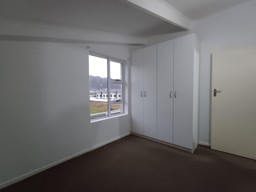 To Let 2 Bedroom Property for Rent in Gordons Bay Central Western Cape
